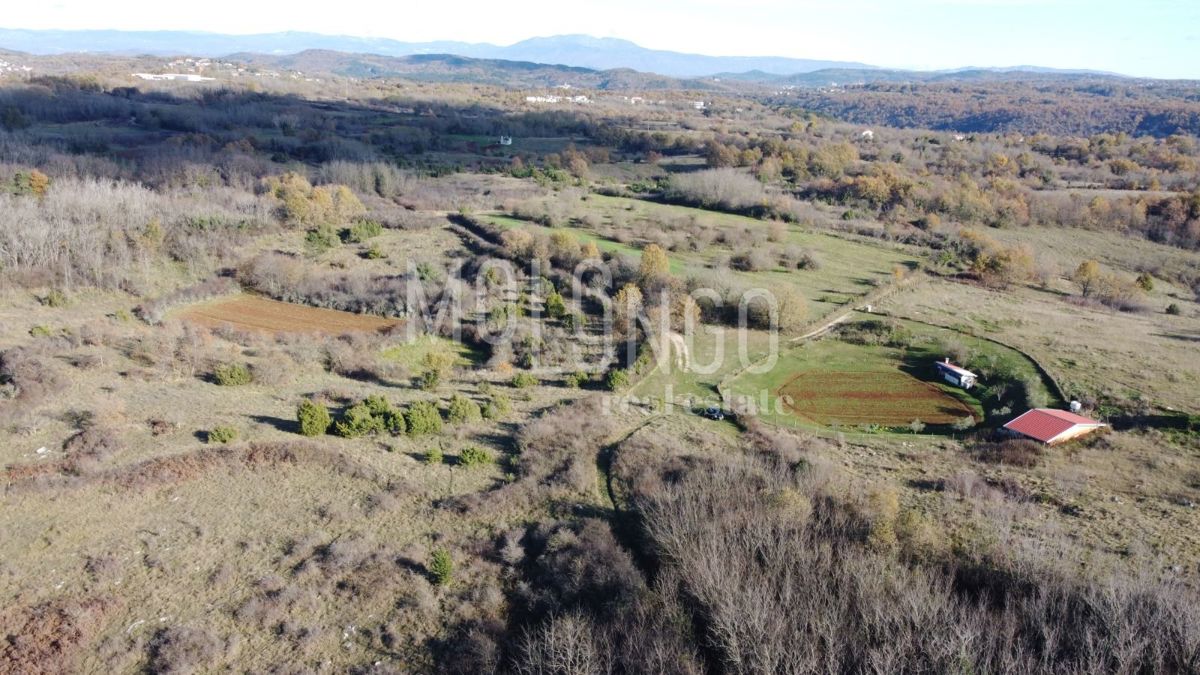 Działka Na sprzedaż - Istarska Pazin - foto 2/4
