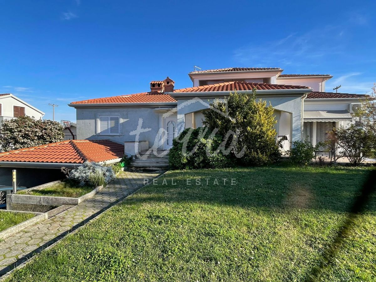 House For sale - Istarska Umag - foto 1/29