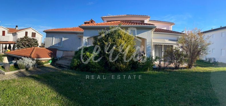House For sale - ISTARSKA UMAG