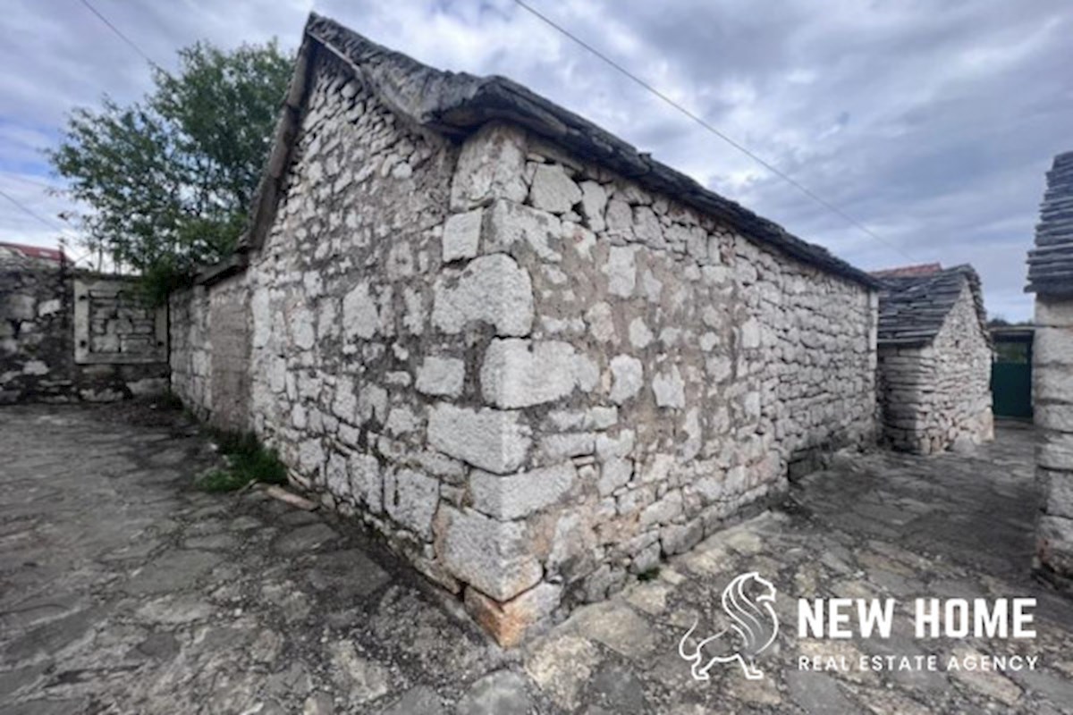 House For sale - ŠIBENSKO-KNINSKA PRIMOŠTEN