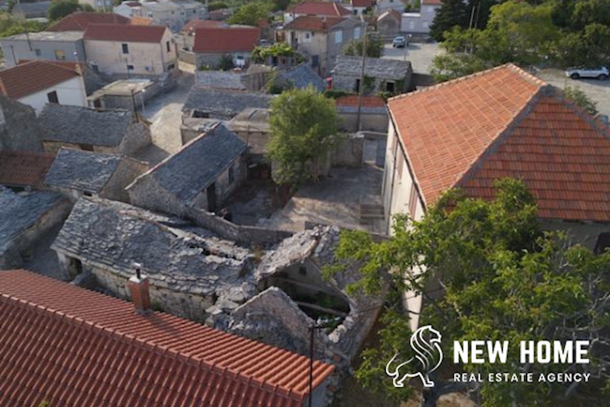 House For sale - ŠIBENSKO-KNINSKA PRIMOŠTEN