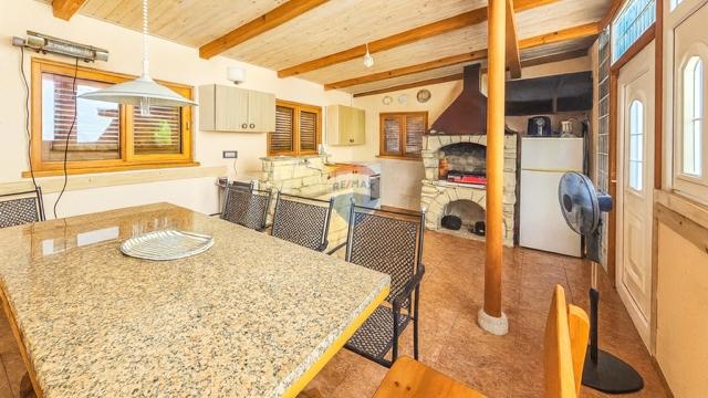 House For sale - ISTARSKA UMAG