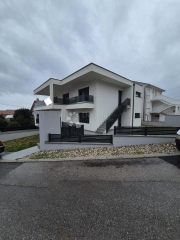 Kuća Na prodaju - Primorsko-goranska Crikvenica - foto 2/18