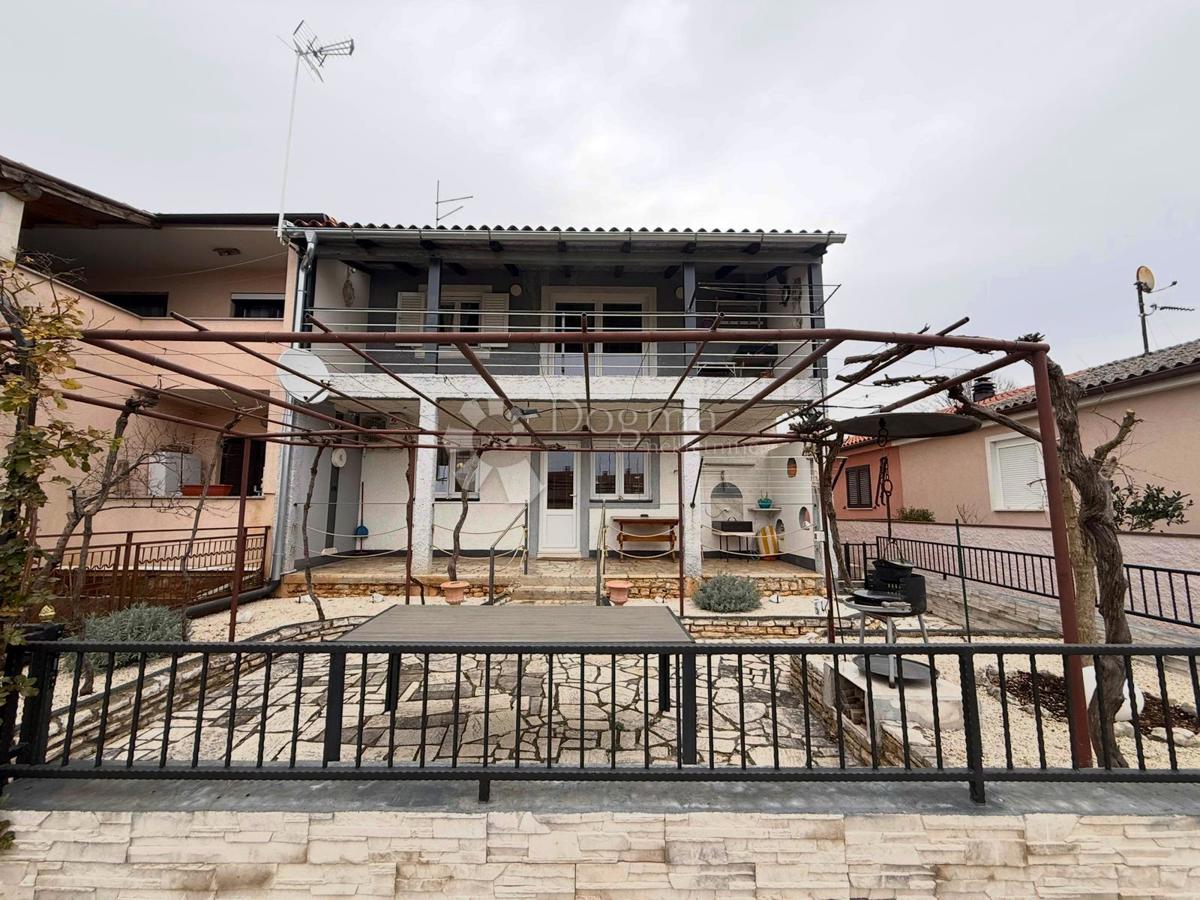 Haus Zu verkaufen - Istarska Fažana - foto 1/43