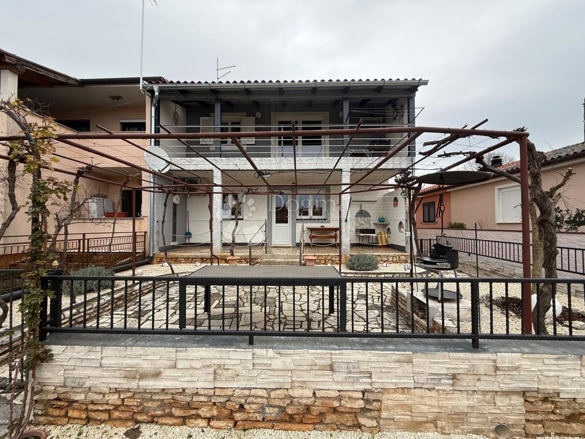Haus Zu verkaufen - ISTARSKA FAŽANA