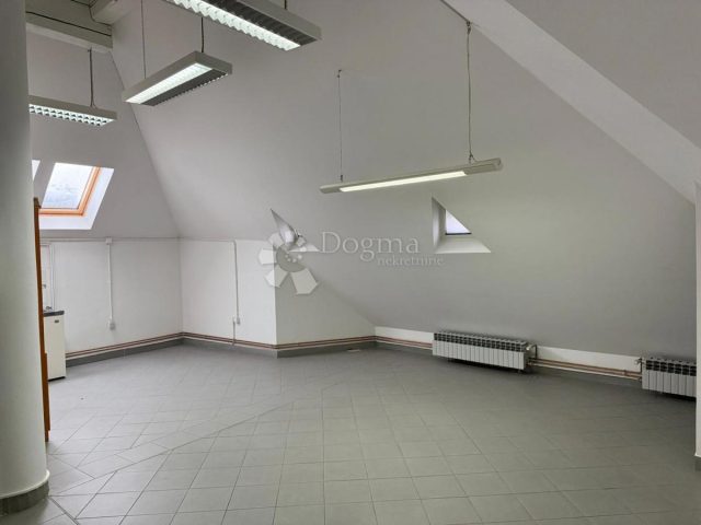 Lokal użytkowy do wynajęcia 43 m² – Čakovec