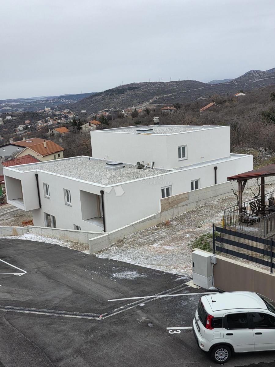 Flat For sale - PRIMORSKO-GORANSKA BAKAR