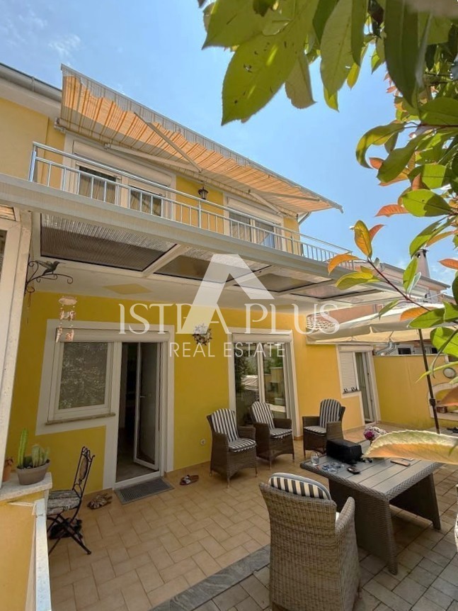 House For sale - Istarska Poreč - foto 1/19
