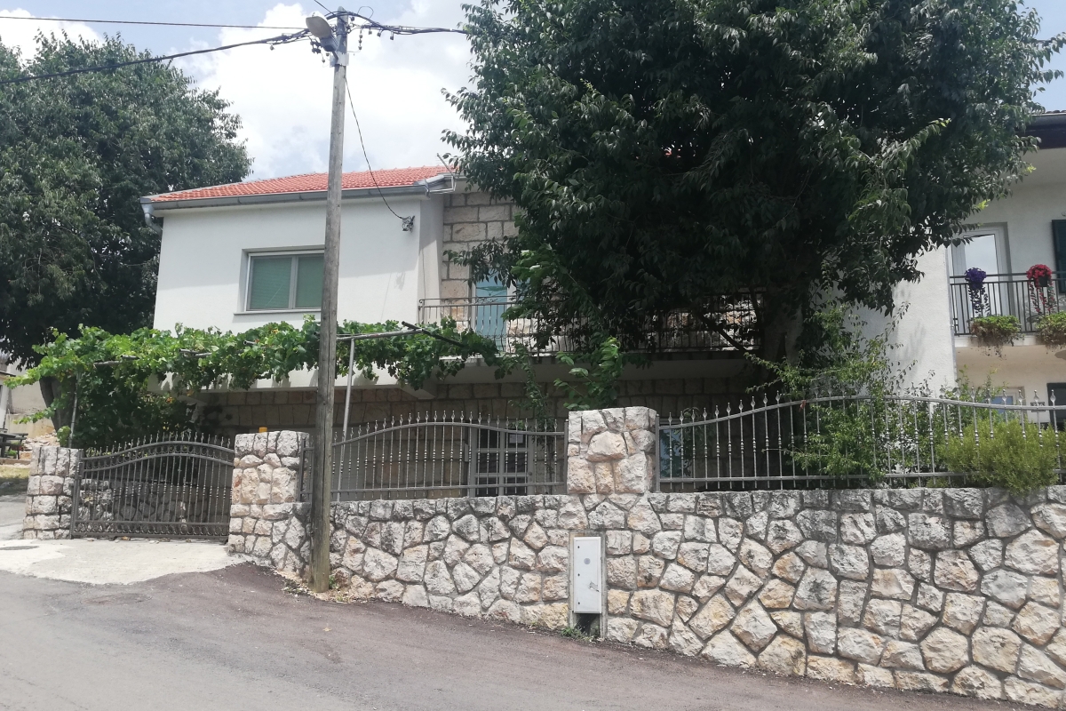 Hiša Na predaj - SPLITSKO-DALMATINSKA IMOTSKI