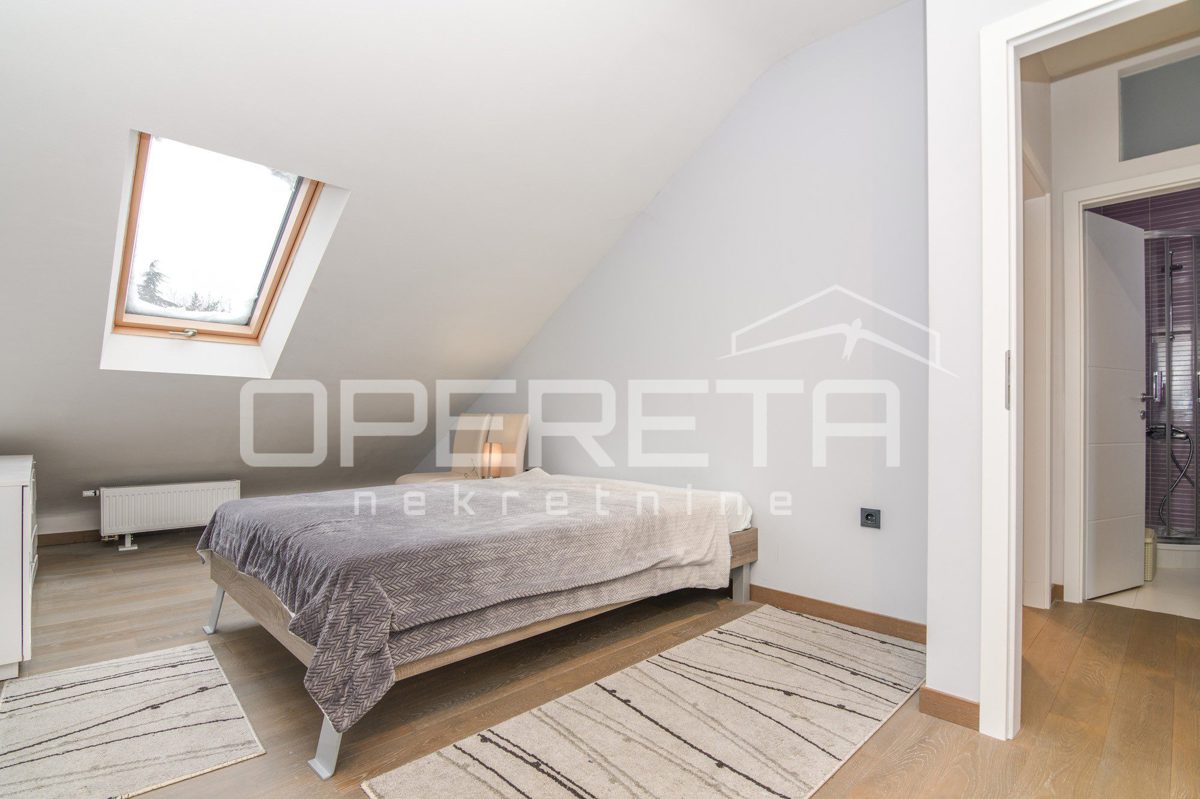 Appartement À louer - GRAD ZAGREB ZAGREB