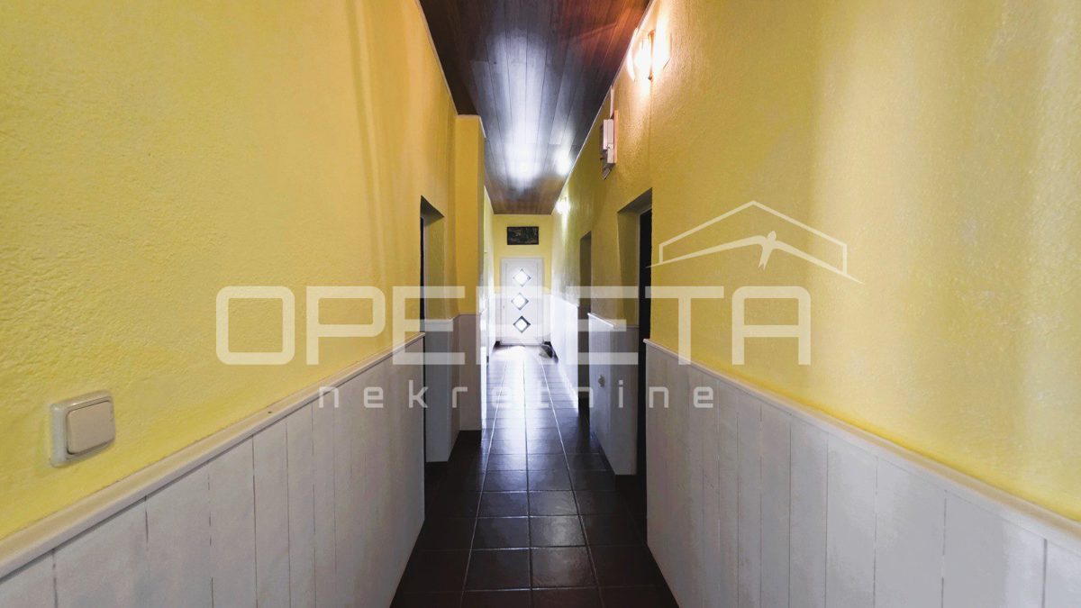 House For sale - LIČKO-SENJSKA KARLOBAG