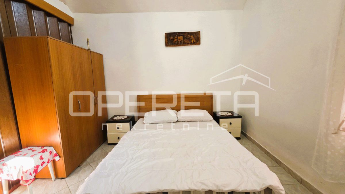 House For sale - LIČKO-SENJSKA KARLOBAG