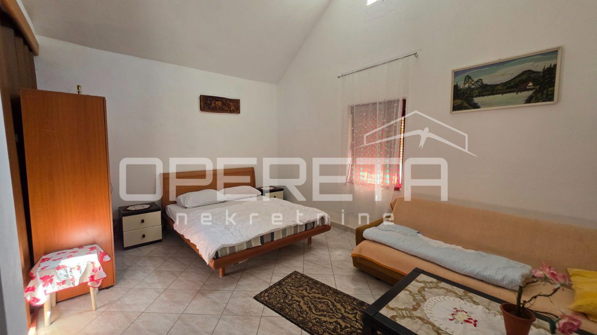 House For sale - LIČKO-SENJSKA KARLOBAG