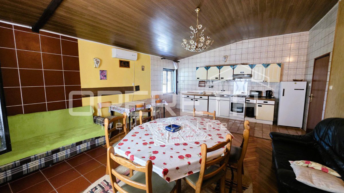 House For sale - LIČKO-SENJSKA KARLOBAG