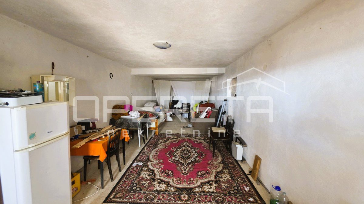 House For sale - LIČKO-SENJSKA KARLOBAG