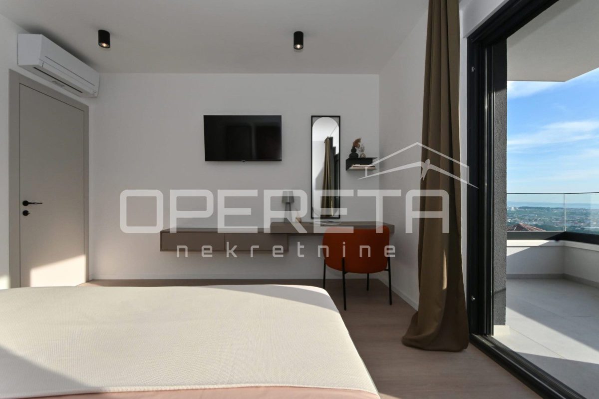 Maison À vendre - SPLITSKO-DALMATINSKA KLIS
