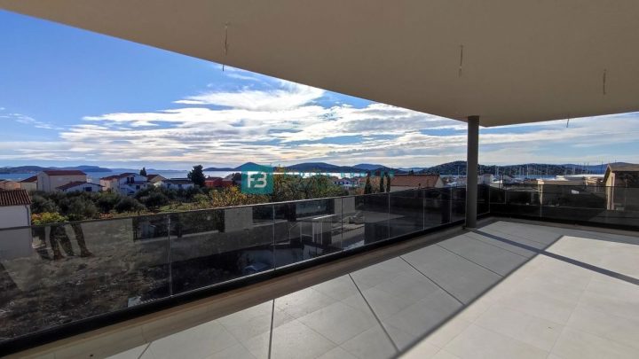 Apartmán na predaj 133 m² – Tribunj