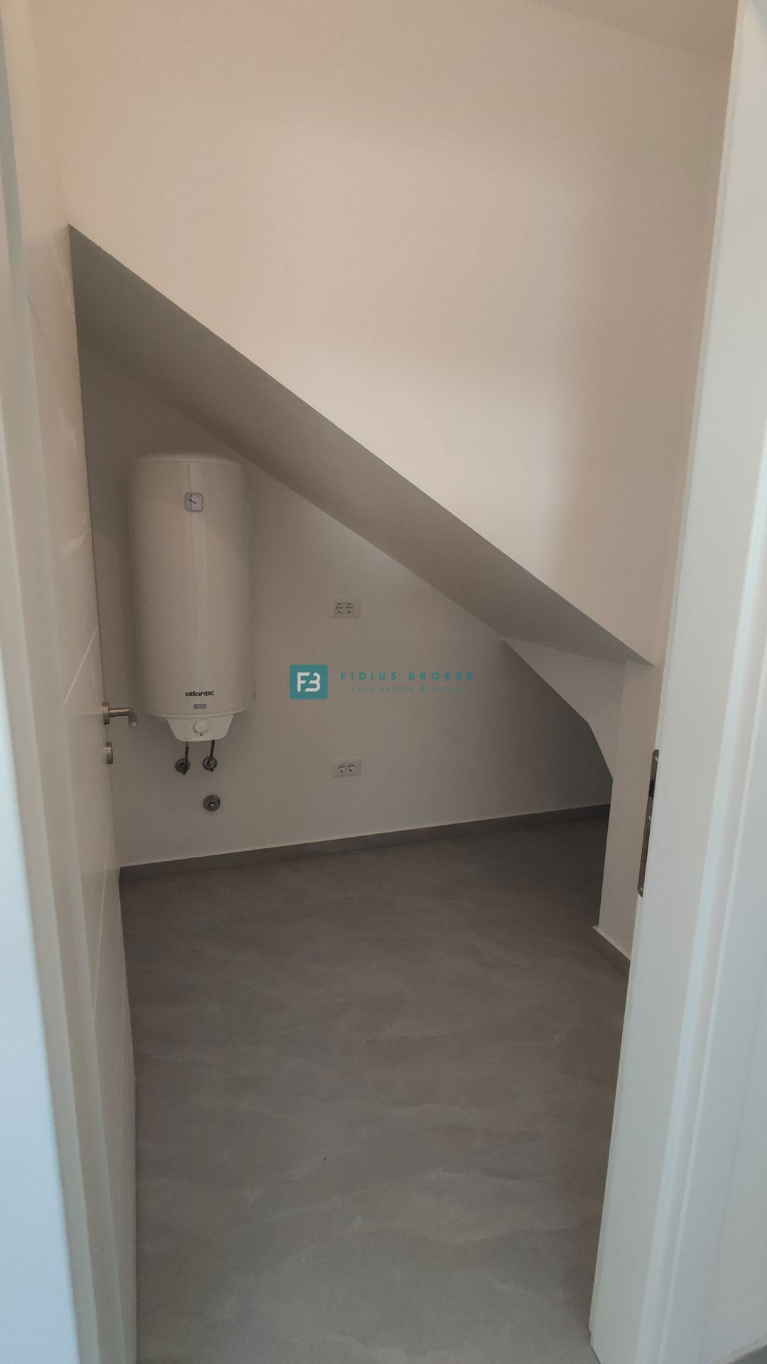 Flat For sale - ŠIBENSKO-KNINSKA VODICE