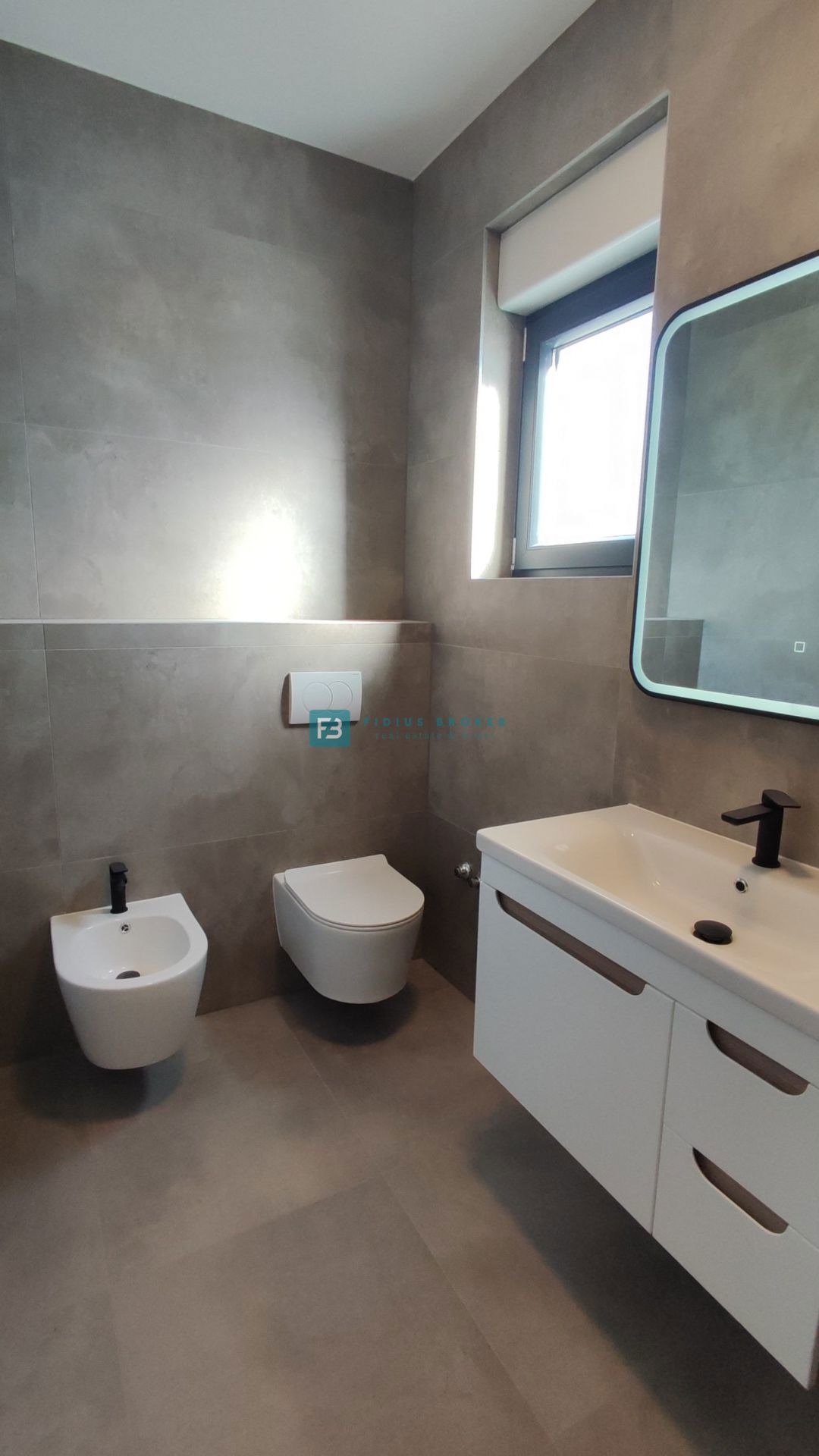 Flat For sale - ŠIBENSKO-KNINSKA VODICE