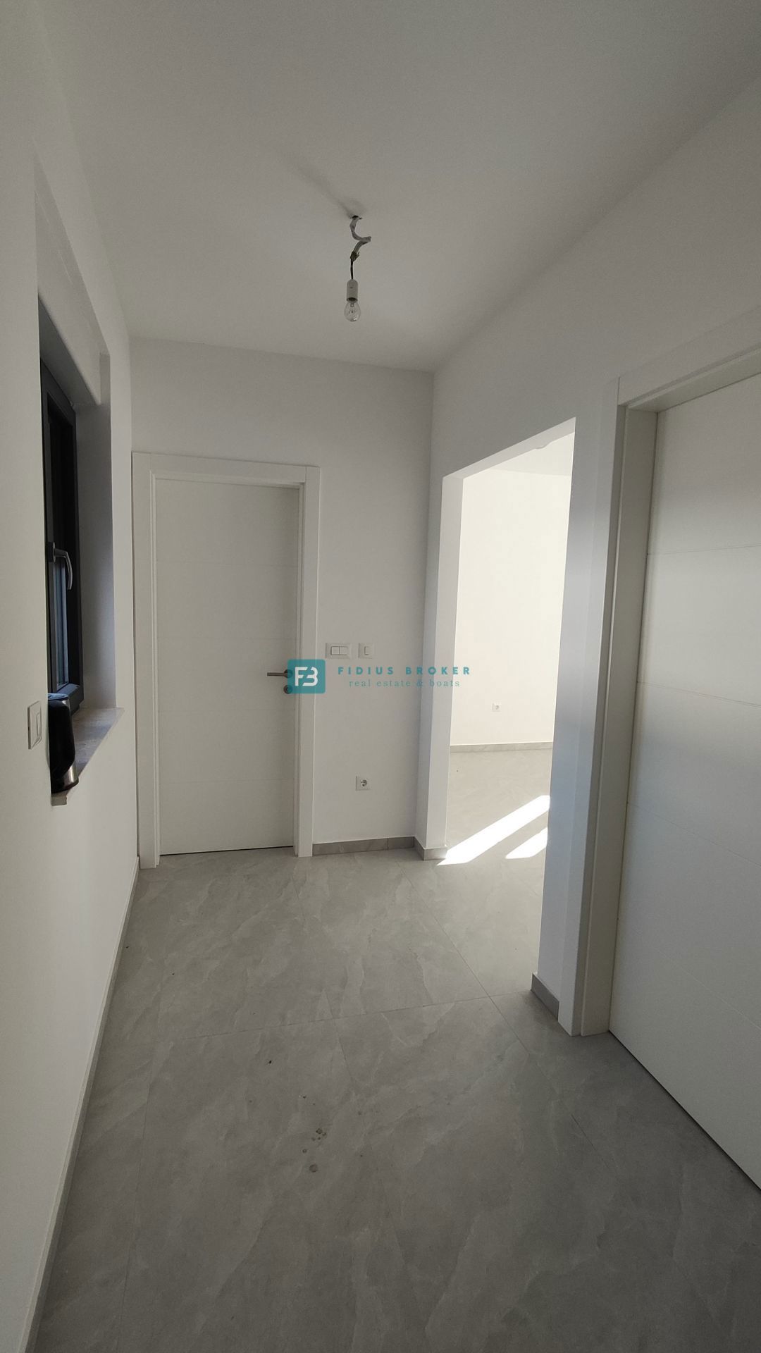 Flat For sale - ŠIBENSKO-KNINSKA VODICE