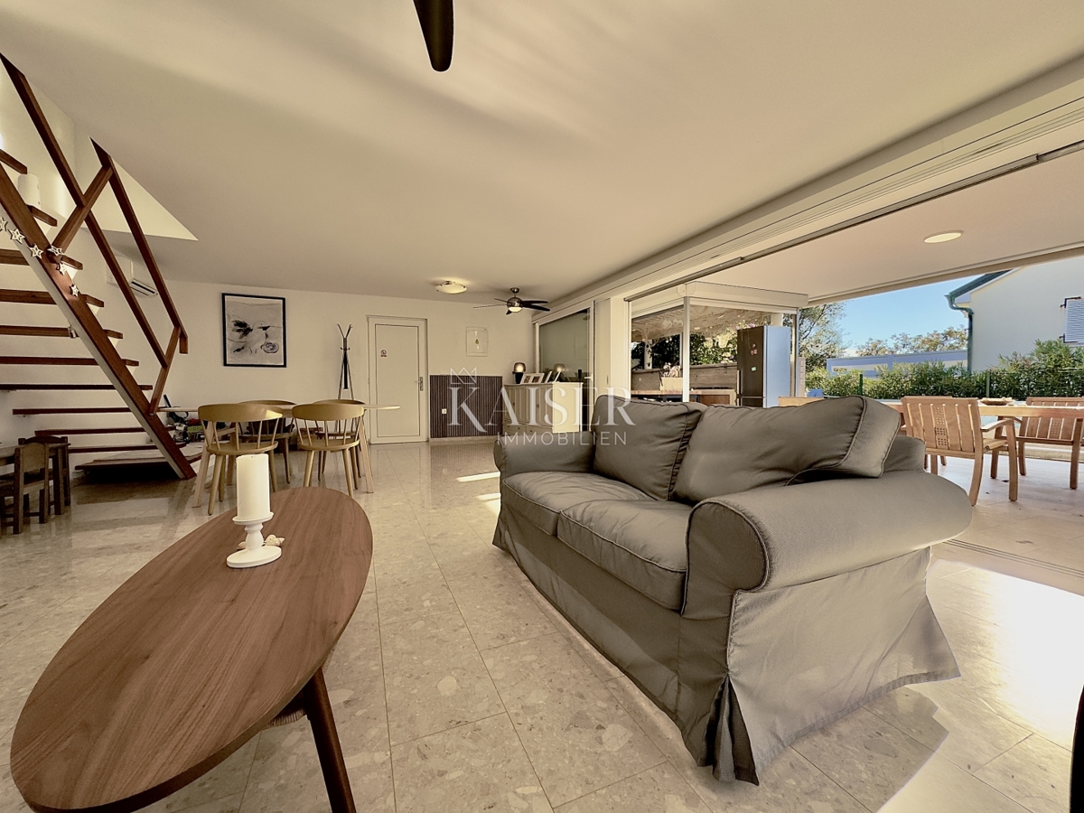 Maison À vendre - LIČKO-SENJSKA NOVALJA