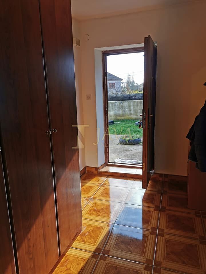 Hiša Na predaj - PRIMORSKO-GORANSKA ČAVLE
