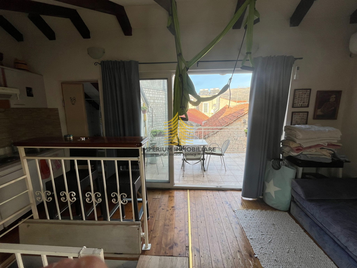 Kuća Na prodaju TROGIR