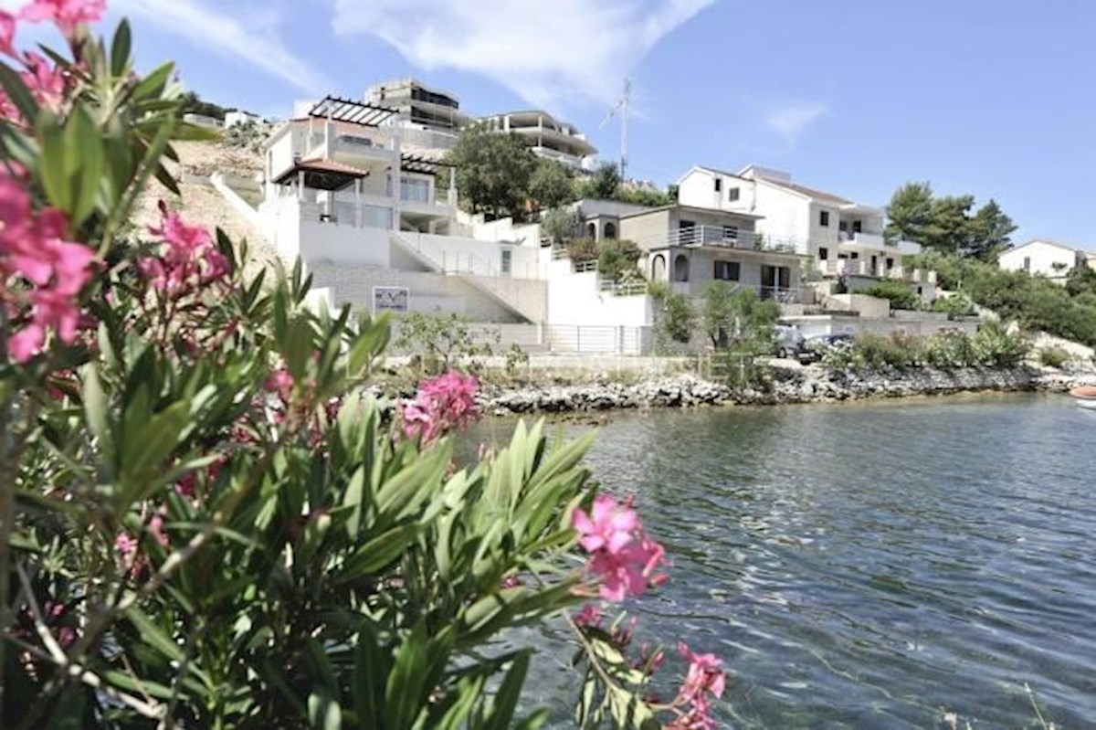 Dom Na predaj - DUBROVAČKO-NERETVANSKA KORČULA