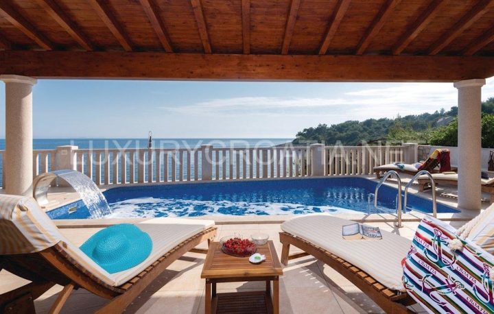 House for sale 400 m² – Korčula