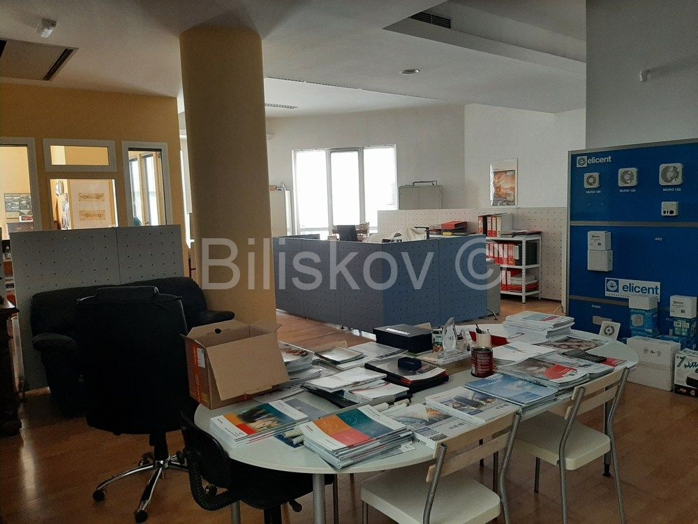 Commerciale Da affittare - Splitsko-dalmatinska Split - foto 1/9