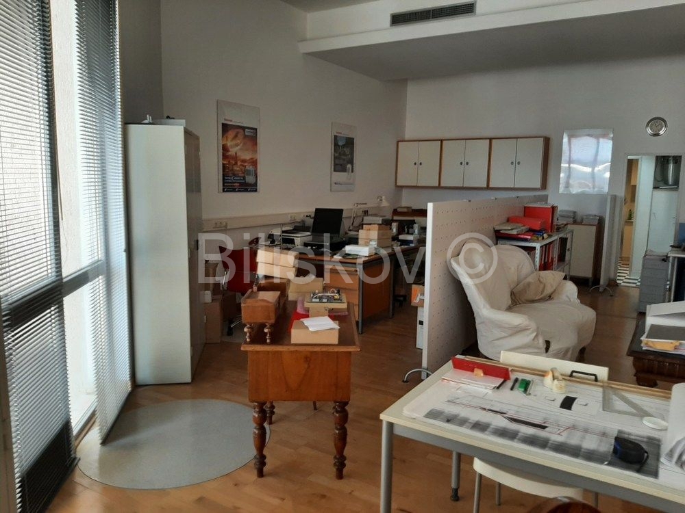 Commerciale Da affittare - SPLITSKO-DALMATINSKA SPLIT