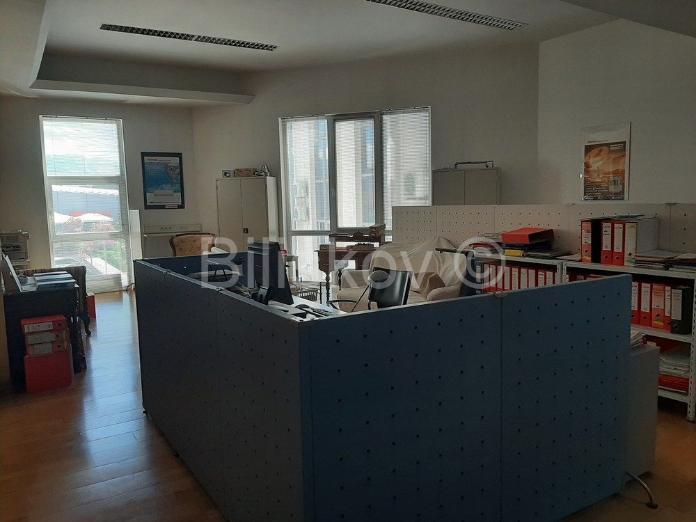 Commerciale Da affittare - SPLITSKO-DALMATINSKA SPLIT
