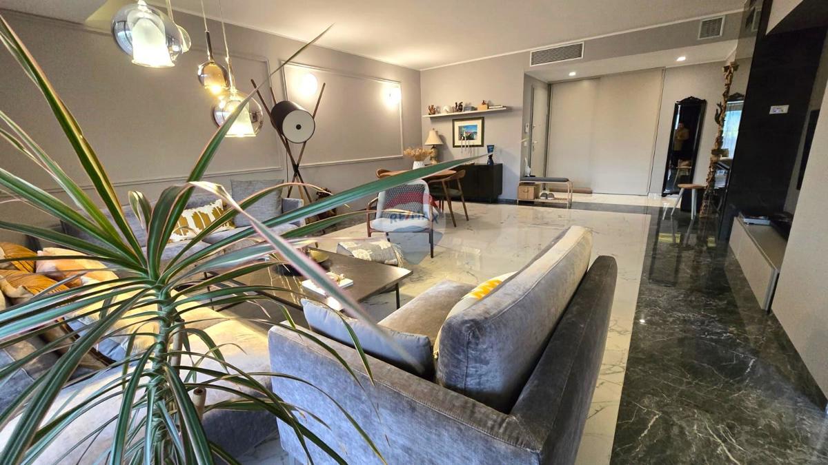 Flat For sale - Istarska Rovinj - foto 1/29