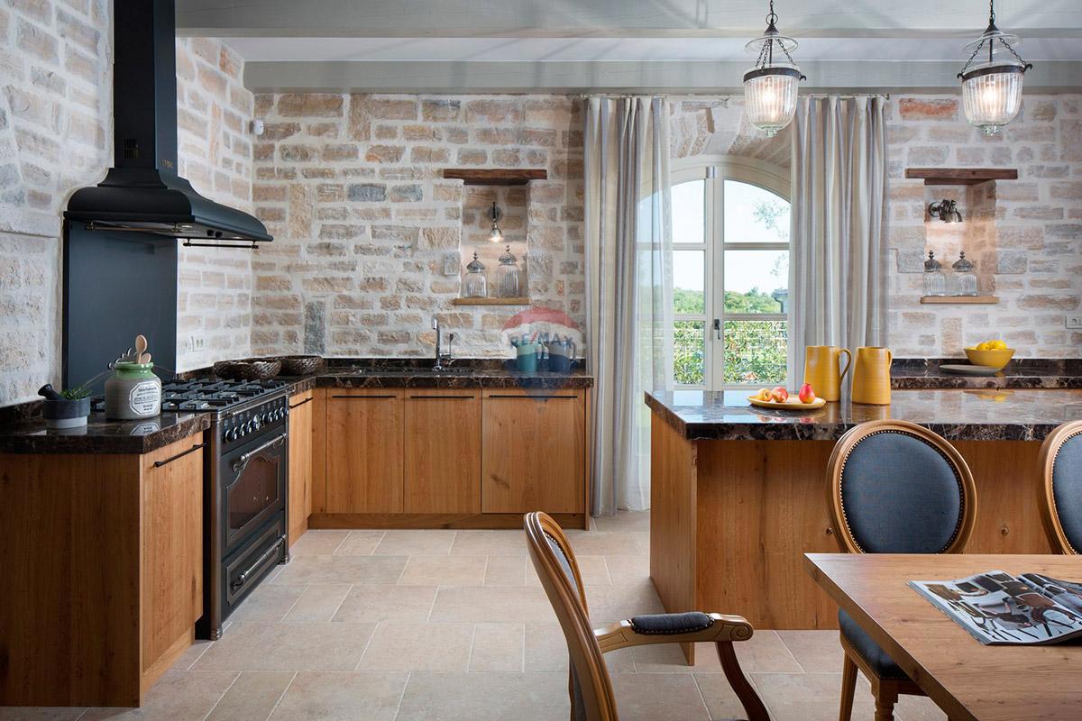 House For sale - ISTARSKA KANFANAR