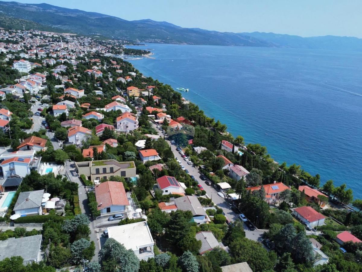 Kuća Na prodaju - PRIMORSKO-GORANSKA NOVI VINODOLSKI