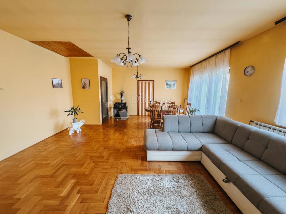 Dom Na predaj - ZAGREBAČKA KLOŠTAR IVANIĆ