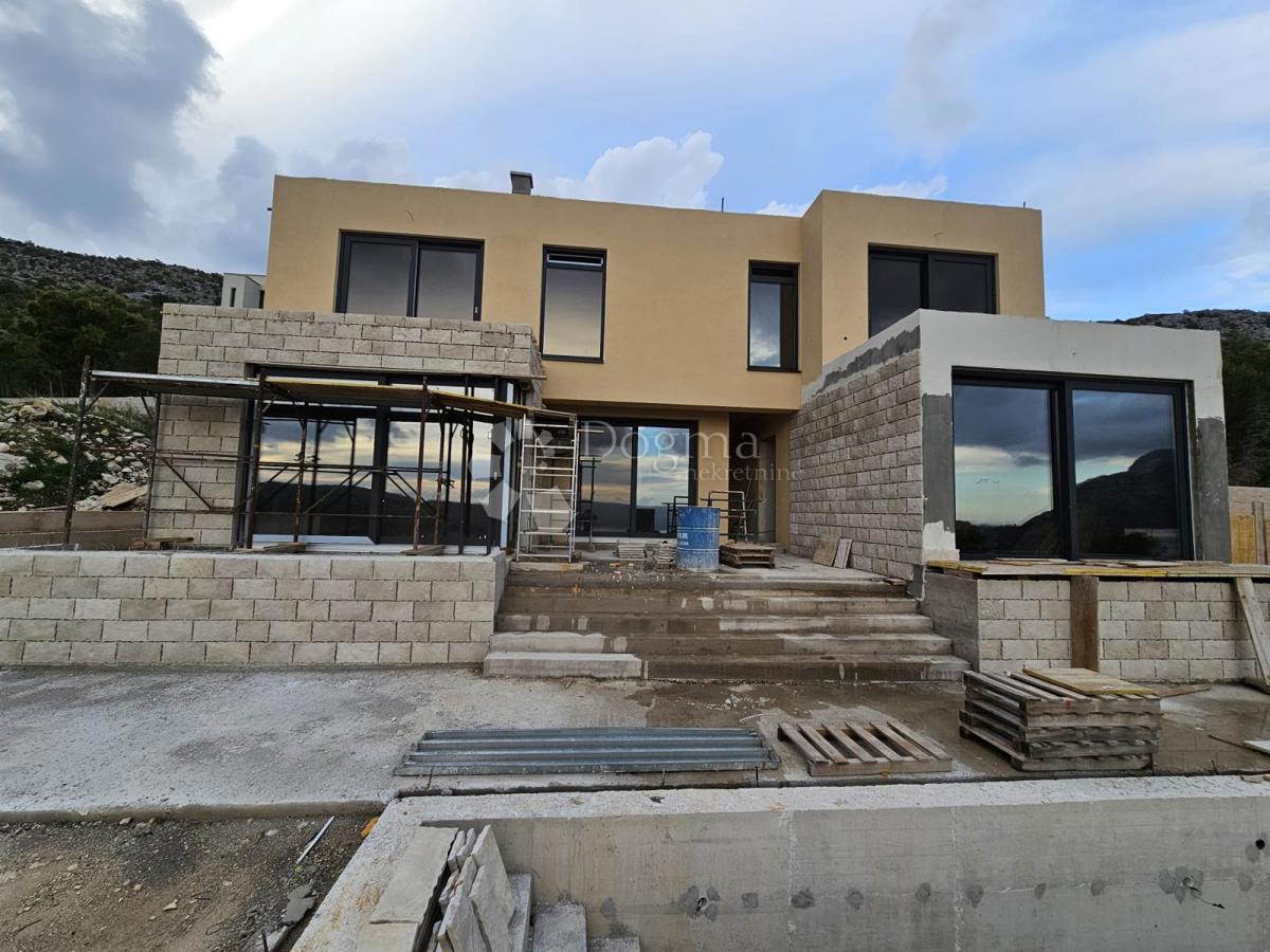 Haus Zu verkaufen - SPLITSKO-DALMATINSKA OMIŠ