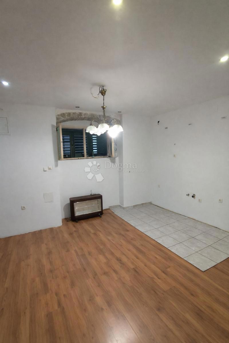 Flat For sale - šibensko-kninska šibenik - foto 1/7