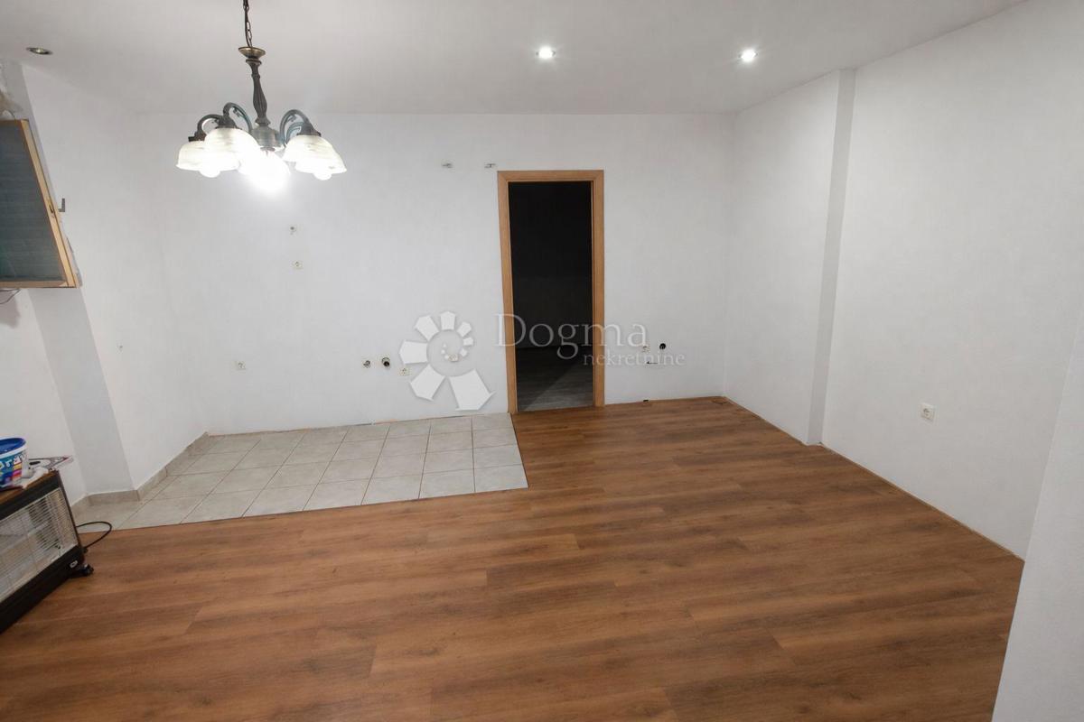 Flat For sale - šibensko-kninska šibenik - foto 2/7