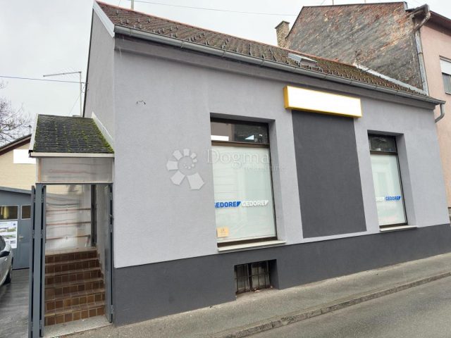 Business premises for sale 168 m² – Osijek