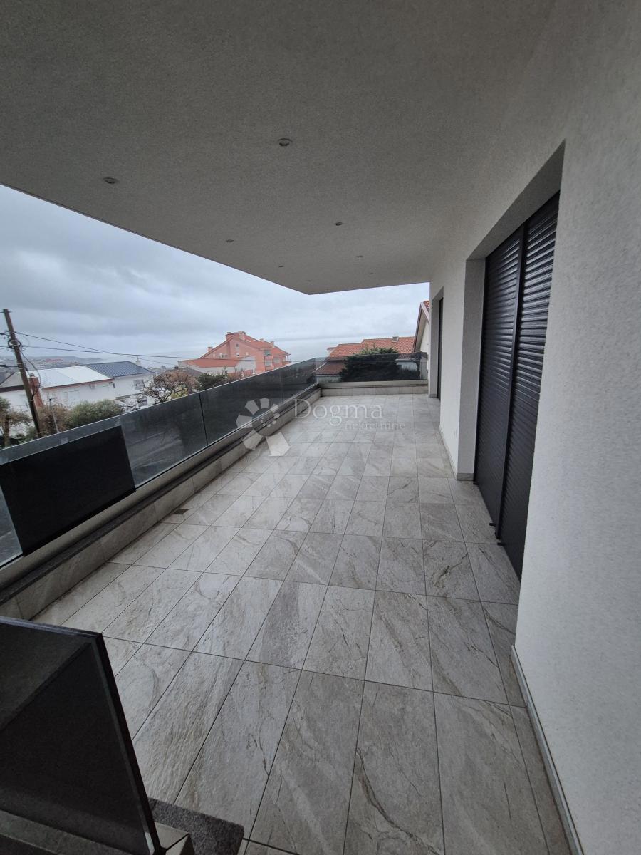 Stan Na prodaju - Primorsko-goranska Crikvenica - foto 3/17
