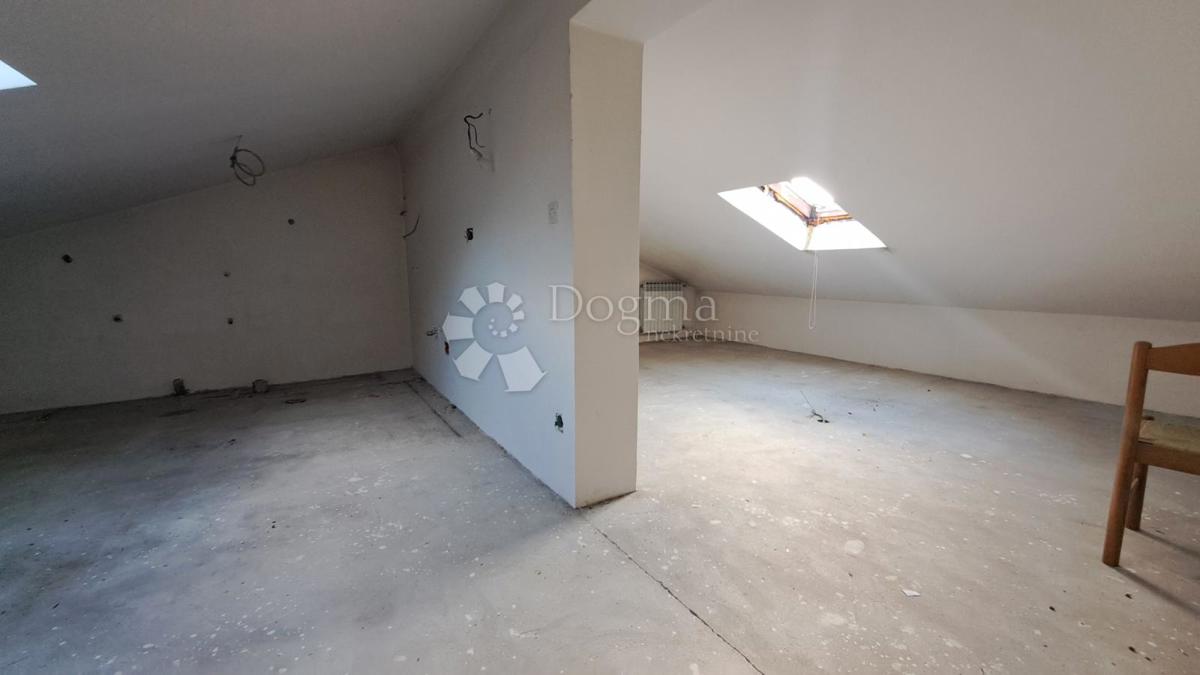 Casa In vendita - PRIMORSKO-GORANSKA VIŠKOVO
