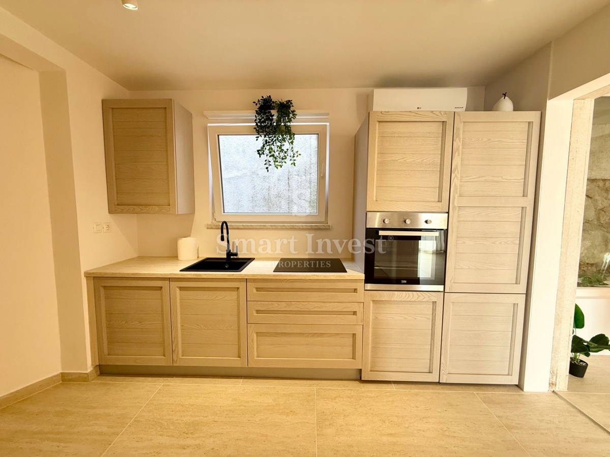 Flat For sale - PRIMORSKO-GORANSKA LOVRAN