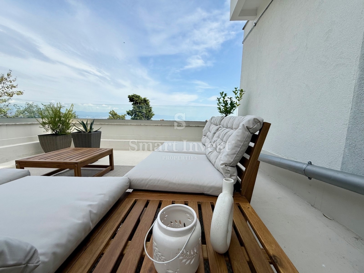 Flat For sale - PRIMORSKO-GORANSKA LOVRAN