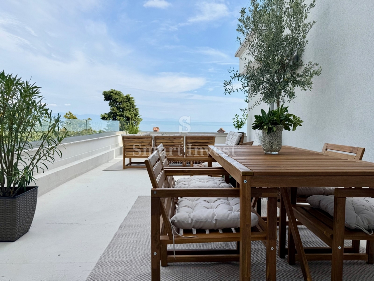 Flat For sale - PRIMORSKO-GORANSKA LOVRAN