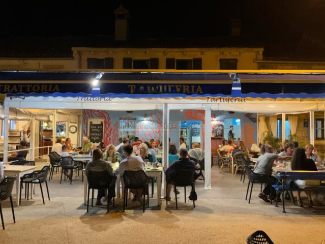 Commerciale Da affittare - Primorsko-goranska Mali Lošinj - foto 2/6