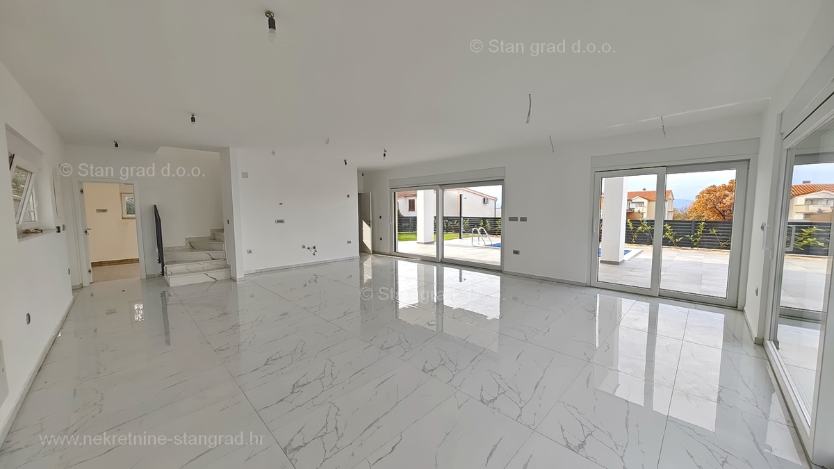 Casa In vendita - PRIMORSKO-GORANSKA KRK