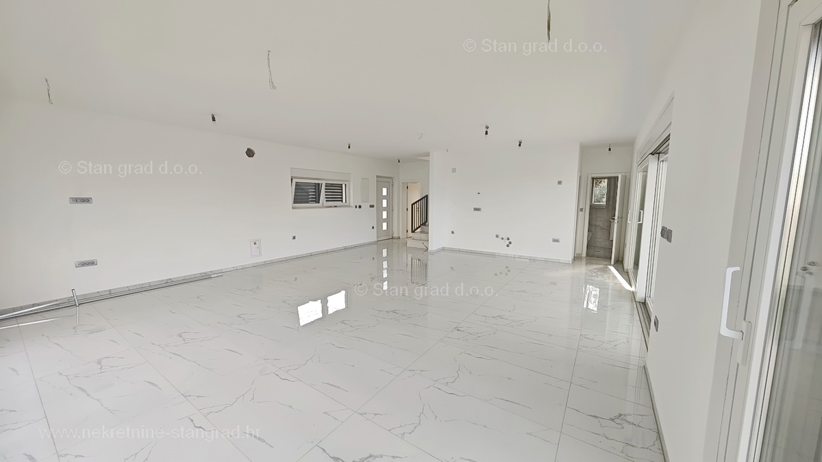 Casa In vendita - PRIMORSKO-GORANSKA KRK