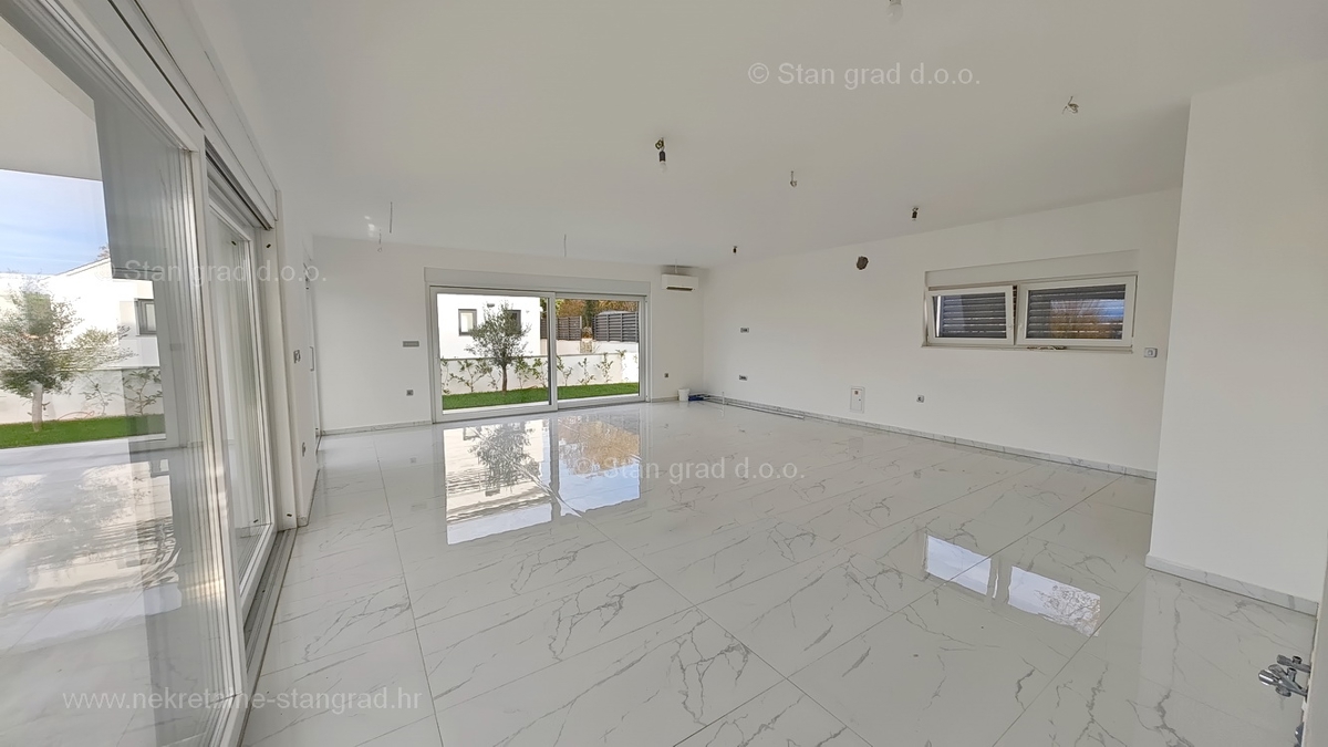 Casa In vendita - PRIMORSKO-GORANSKA KRK