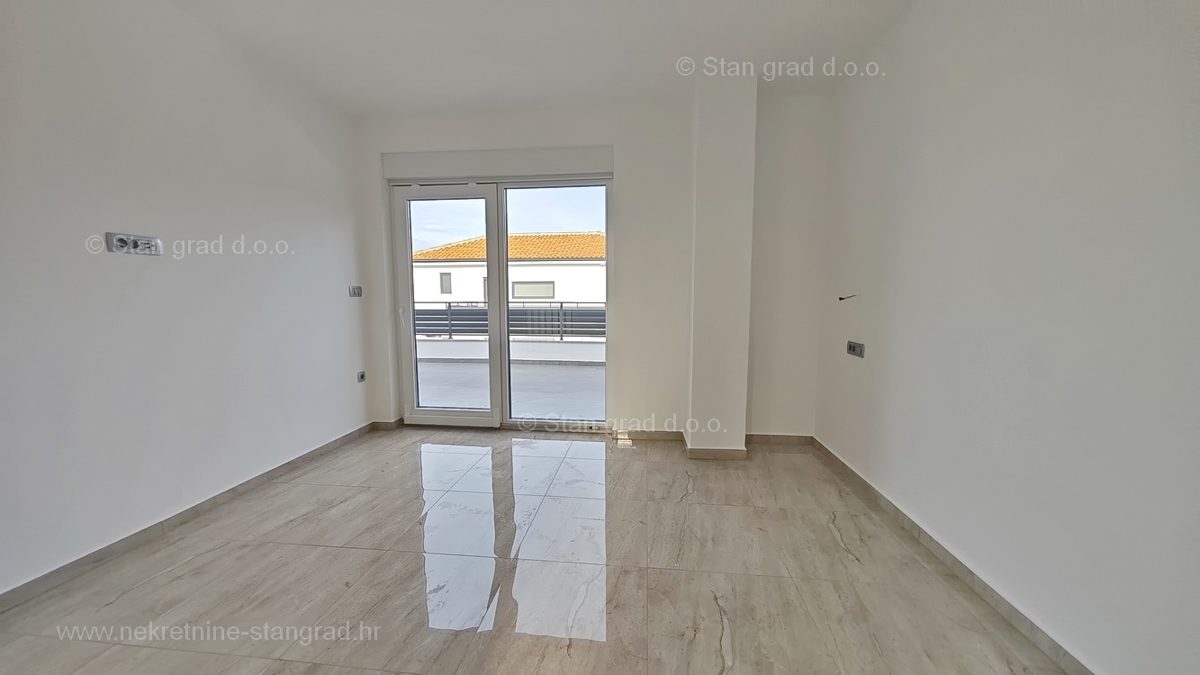 Casa In vendita - PRIMORSKO-GORANSKA KRK